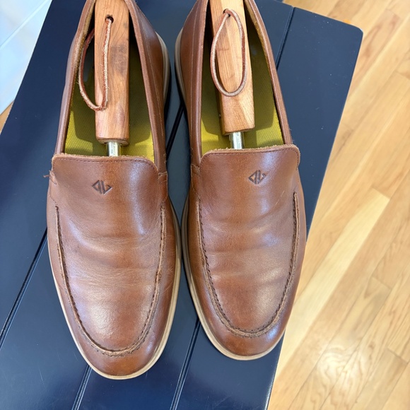 Amberjack Loafer Color Chestnut Size 10 - Picture 2 of 5